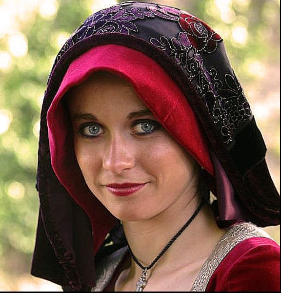 Helena Tropir